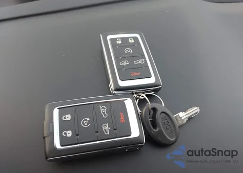 2022 Jeep Grand Wagoneer Series Iii 4X4 from USA, damaged, VIN 1C4SJVGJ2NS116328